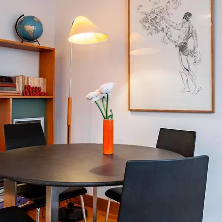 Veeve - Eiffel Skies Apartment Paris