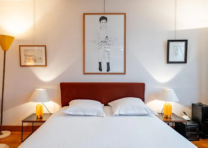 Veeve - Eiffel Skies * Párizs