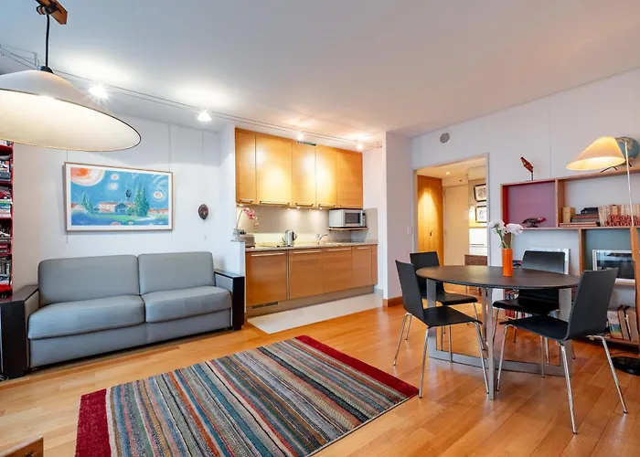 Veeve - Eiffel Skies * Párizs